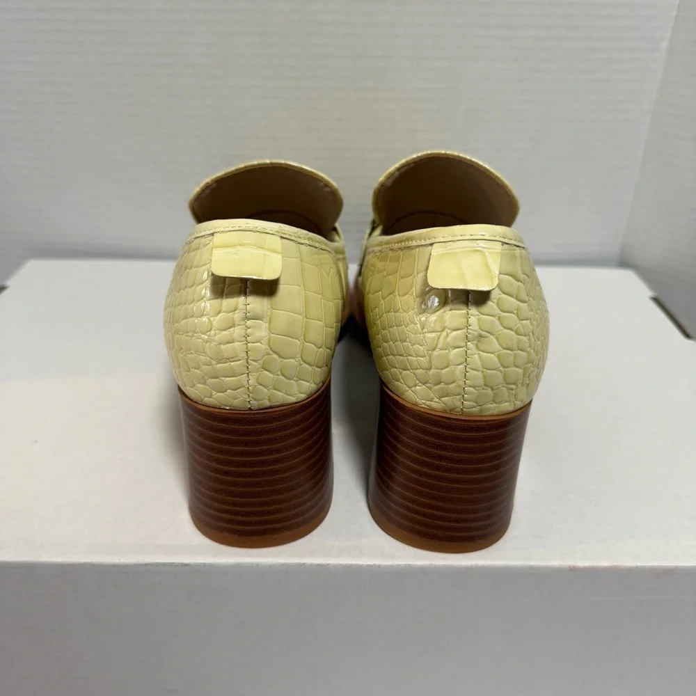 Women’s Urban Outfitters Croc Loafer - Picture 4 of 8